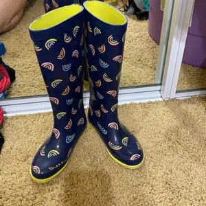 Girls rain boots, only worn a couple of times